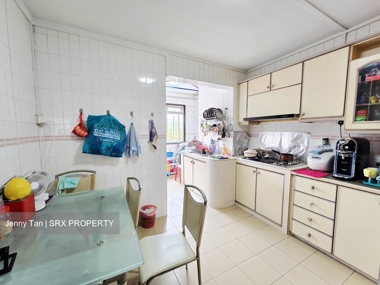 Blk 42 Sims Drive (Geylang), HDB 4 Rooms #524879631
